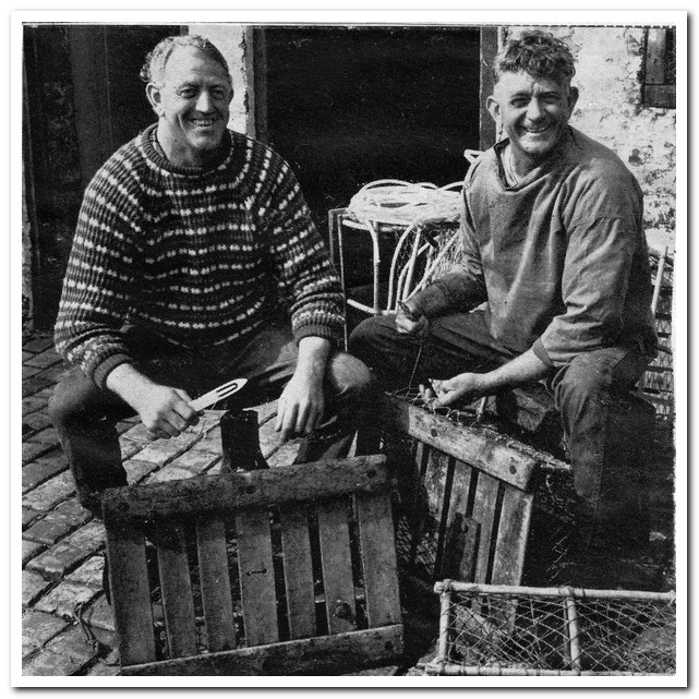 Jimmy & Mark Thompson - Redcar Fishermen 1968 - Ridkere.co.uk