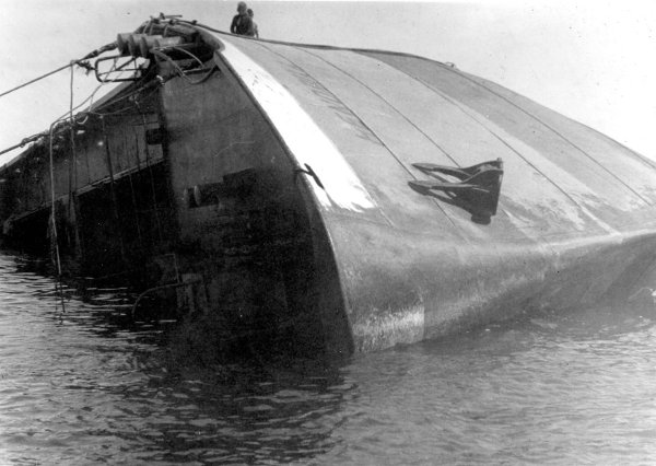 The MV Hendrika, Redcar, 1973