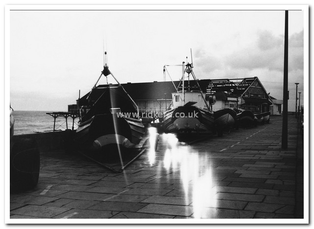 Demolition of Redcar Pier, 1980-1981